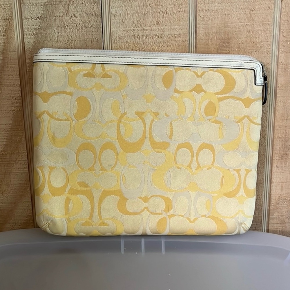 Coach IPad Holder
